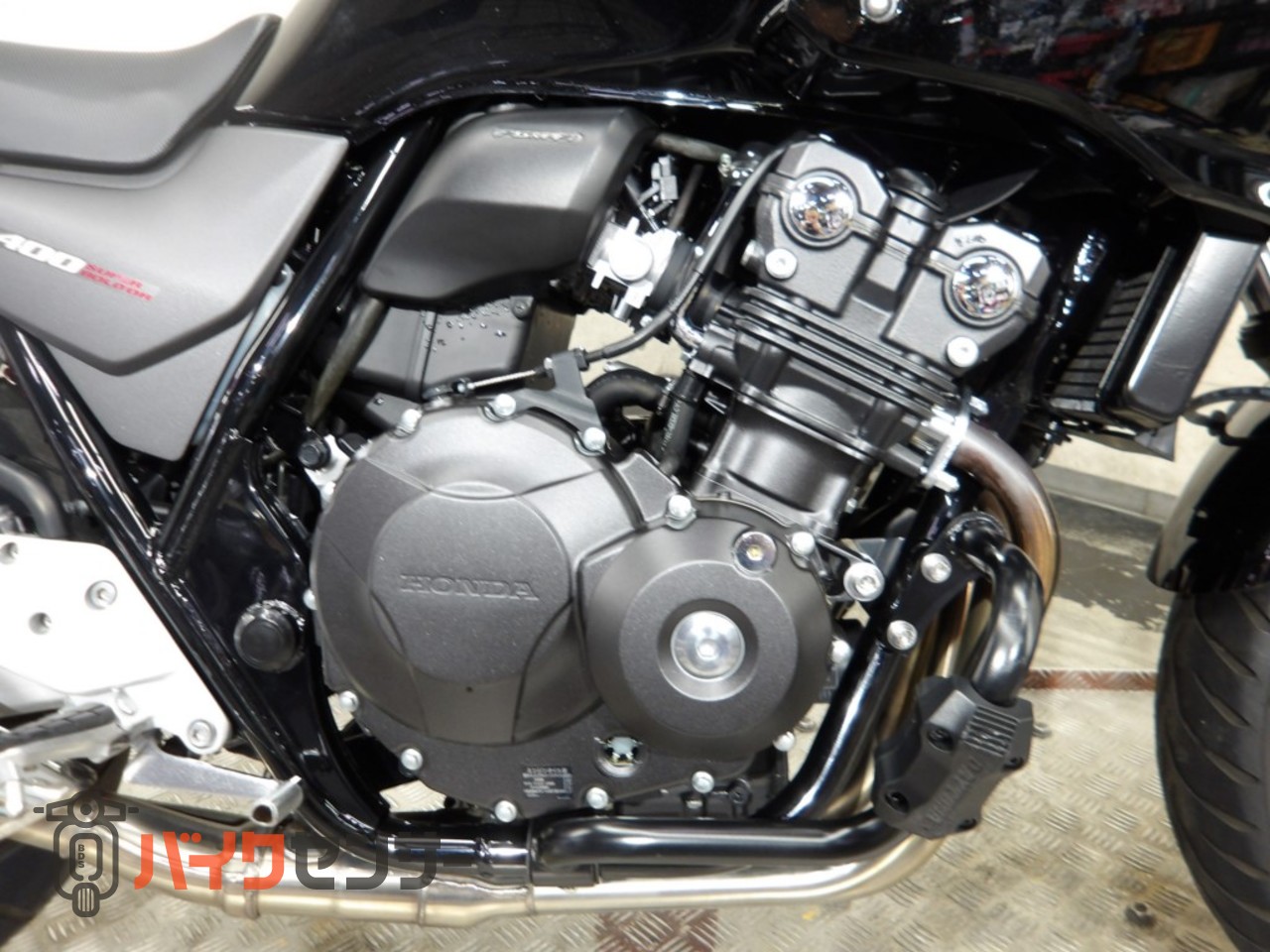 ホンダ CB400 SUPER ボルドール VTEC Revo NC42 最終型 エンジンガード