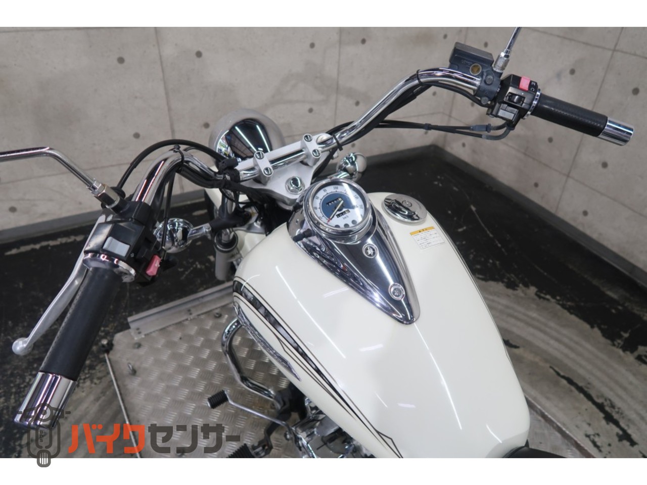 ヤマハ ドラッグスター250 VG05J スラッシュカットマフラー