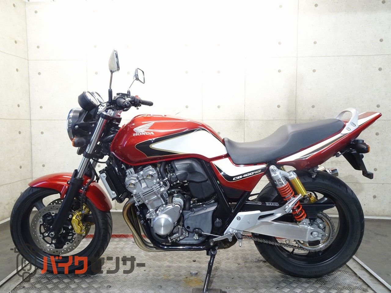 ホンダ CB400 SUPER FOUR VTEC REVO NC42 誕生20周年記念モデル
