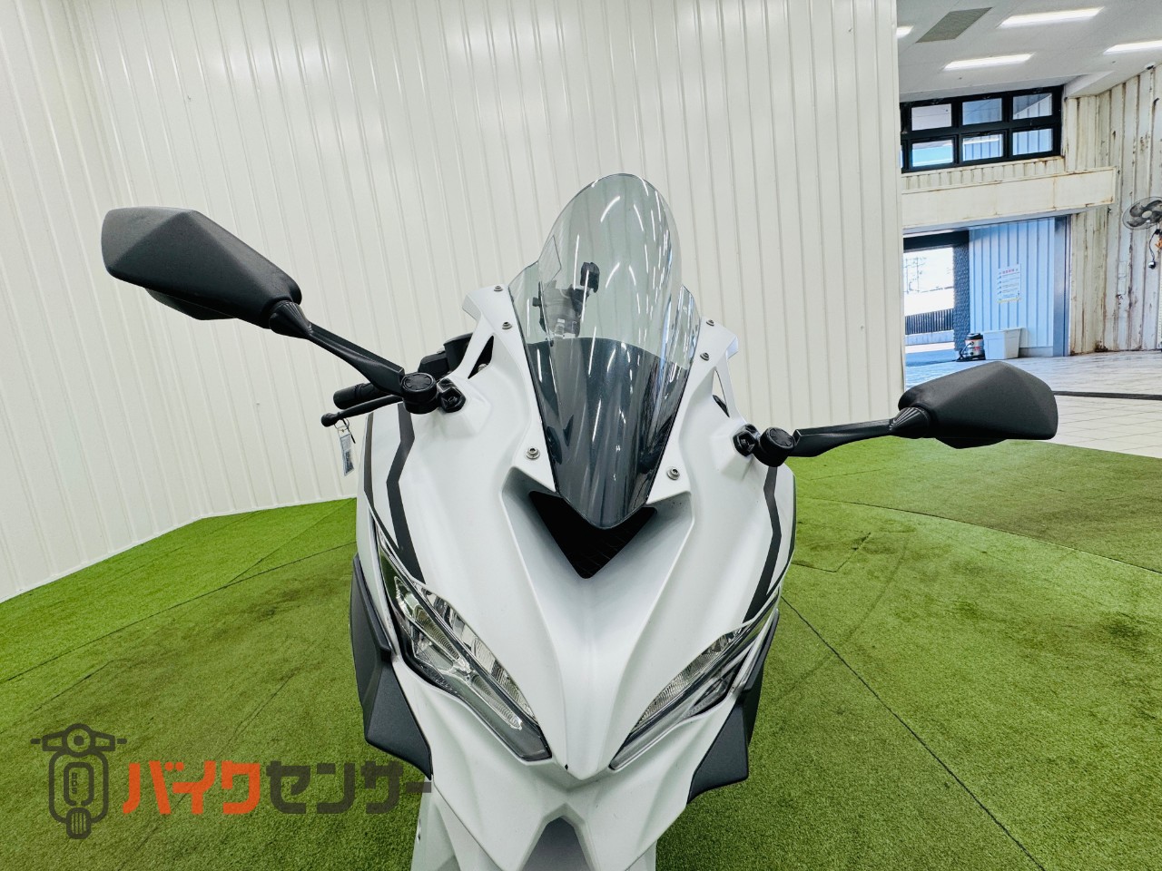 カワサキ Ninja ZX-4R SE エンジンガード マウントステー スマホ
