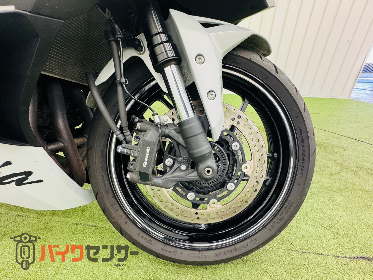 カワサキ Ninja ZX-4R SE エンジンガード マウントステー スマホ