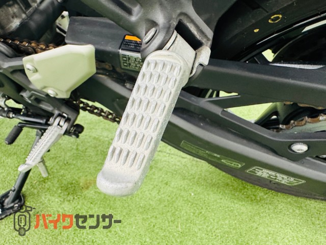 Ninja ZX-4R SE エンジンガード マウントステー スマホホルダー ヒール