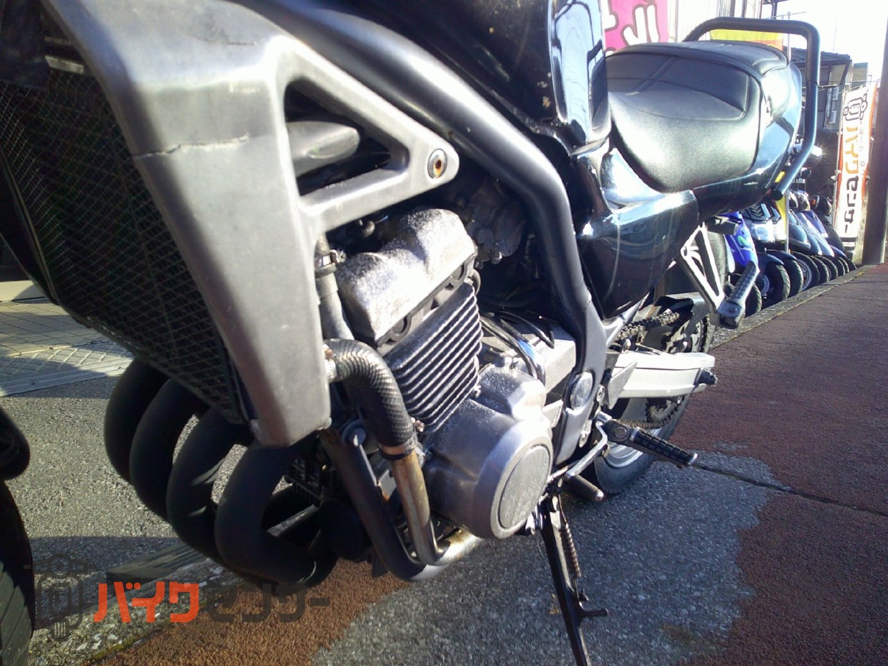 カワサキ BALIUS 水冷4サイクル4気筒エンジン アップハンドル