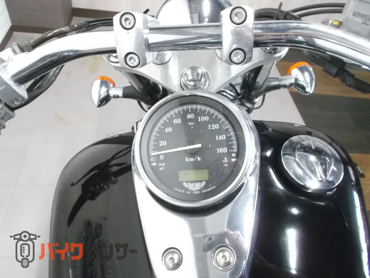 ホンダ シャドウ400スラッシャー クラシック系とは一味違うスマートな