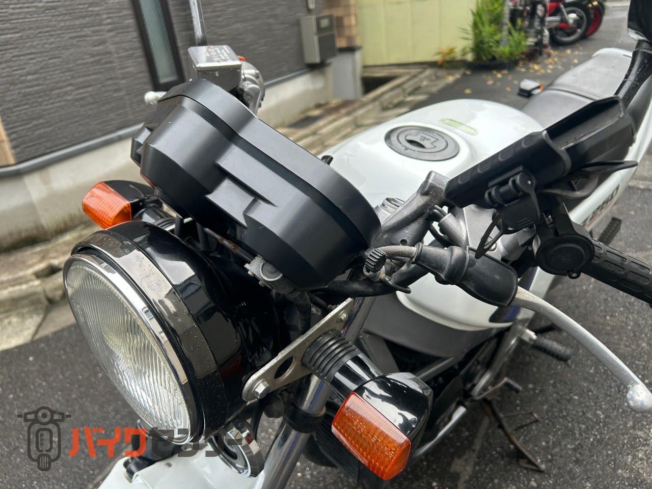 ホンダ VTZ250 タンク錆取りコーティング済 ドライブチェーン新品