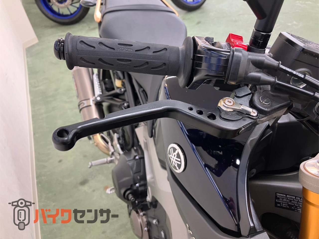 ヤマハ MT-09 YOSHIMURAサイレンサー ヨシムラマフラー 動画あり 社外