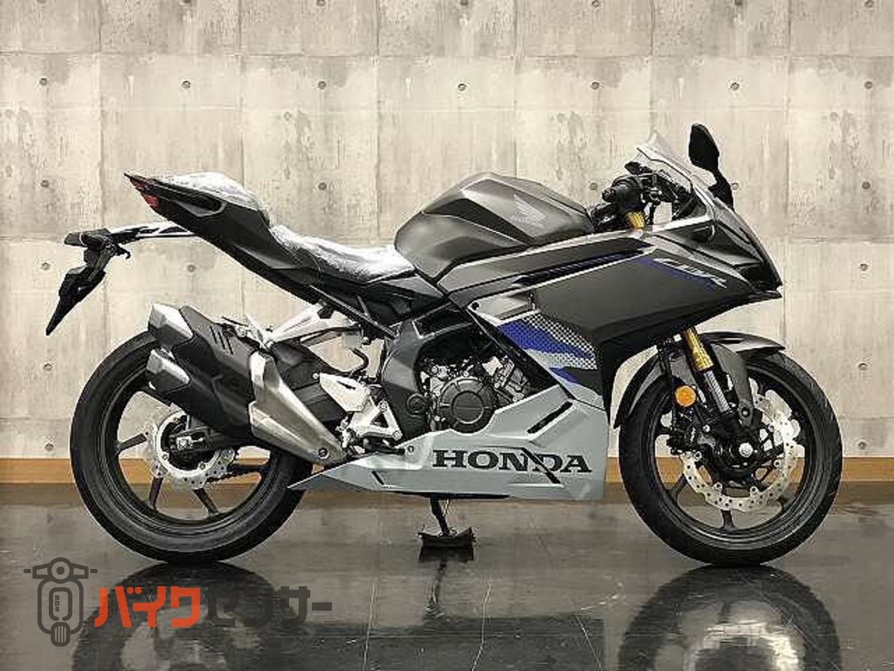 ホンダ CBR250RR 2025年モデル マットビュレットシルバー B715325| BDS