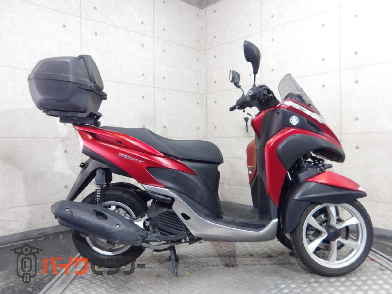 ヤマハ トリシティ125 SE82J トップボックス 81269 B715717| BDSバイク