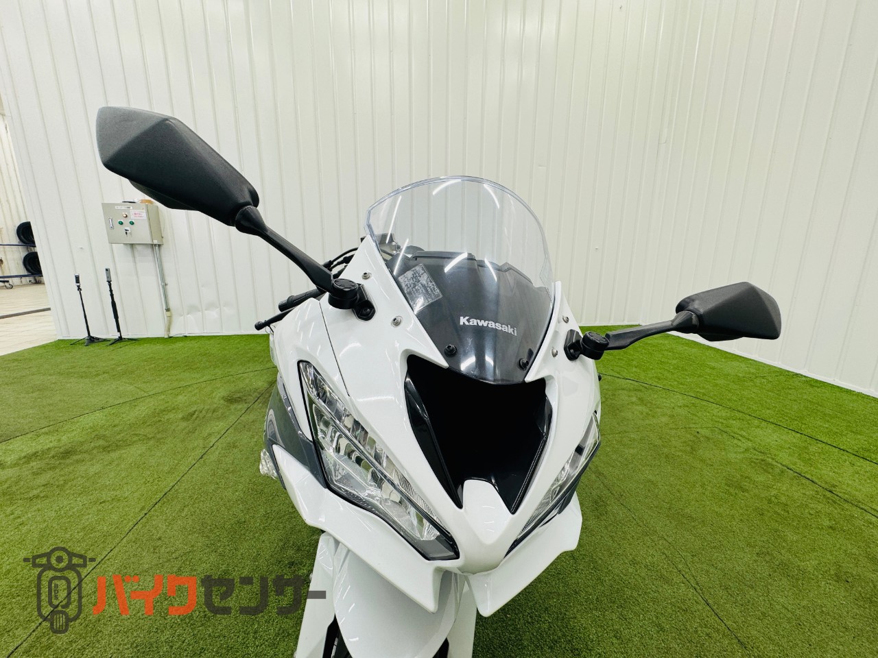 カワサキ Ninja ZX-6R STARエンジンガード ヒールガード