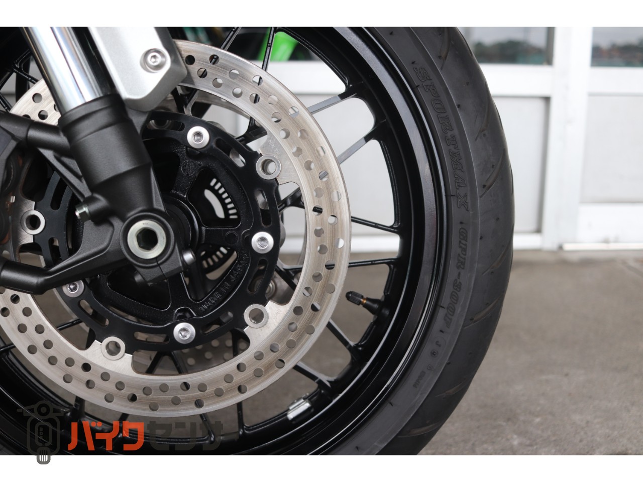 カワサキ Z900RS 2024年モデル ZR900K型 ETC2．0搭載