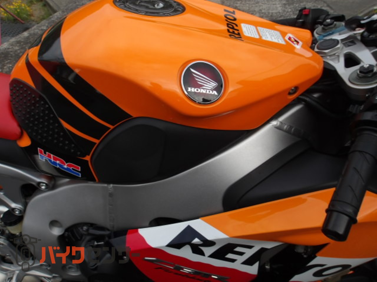 ホンダ CBR1000RR 逆車 2009モデル シングルシート スライダー