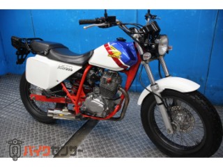 FTR223　ＭＣ３４モデル　カスタムマフラー　ＥＴＣ