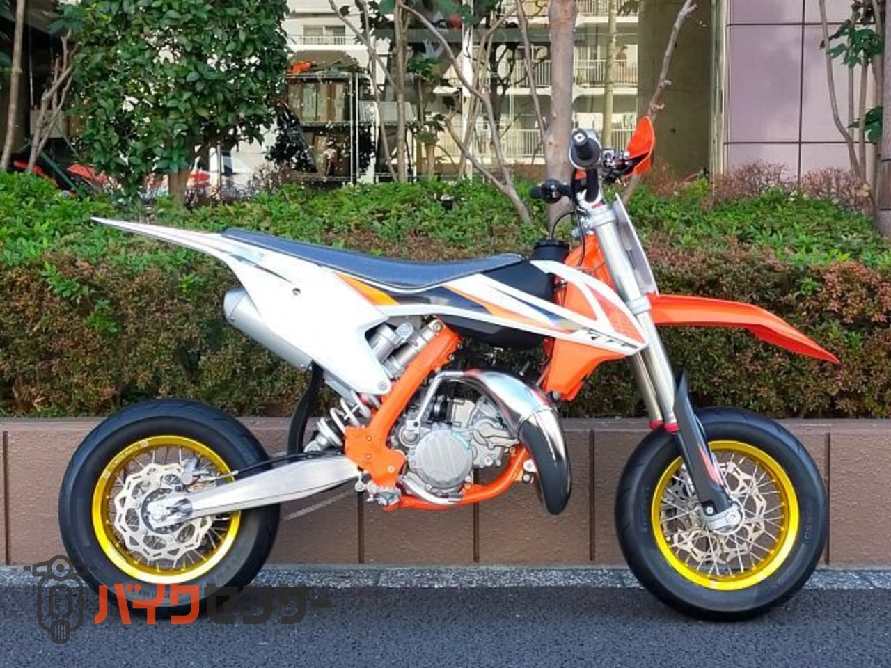 HONDA アルミホイール　ape xr100 nsr50後期 XR50.100、エイプ、NSR、足回り、ディスク可 HONDA アルミホイール ape
