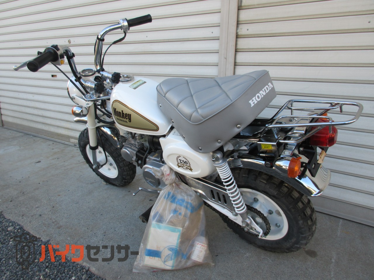 ホンダ モンキー (MONKEY)ホワイトスペシャル限定 新車 B008896| BDS