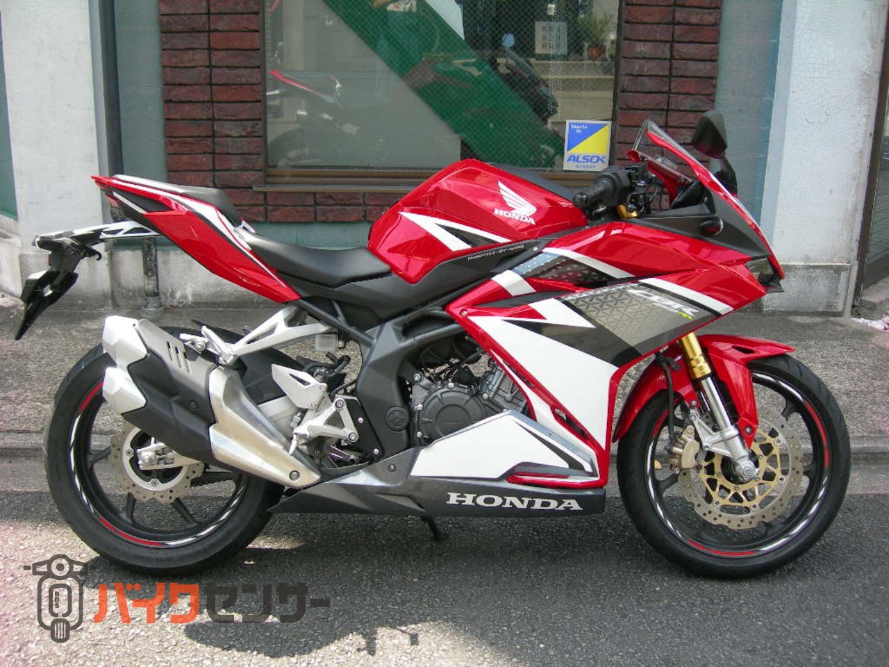 ホンダCBR 250mc41  ETC付 ホンダ（HONDA） CBR250Rの型式・スペックならバイクブロス