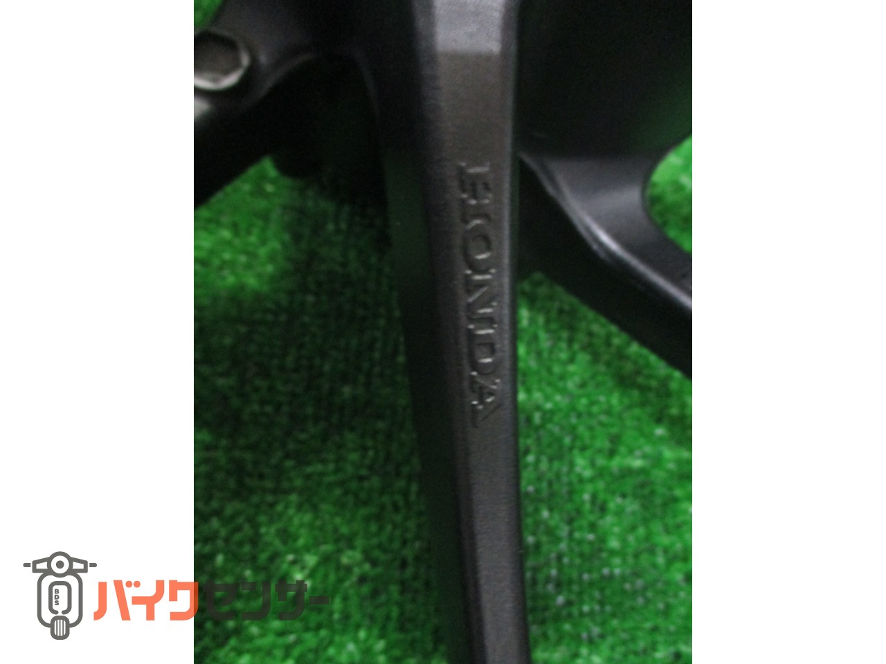 フロントホイール CB400SF VTEC NC42後期 44650-MFM-COOZA 純正