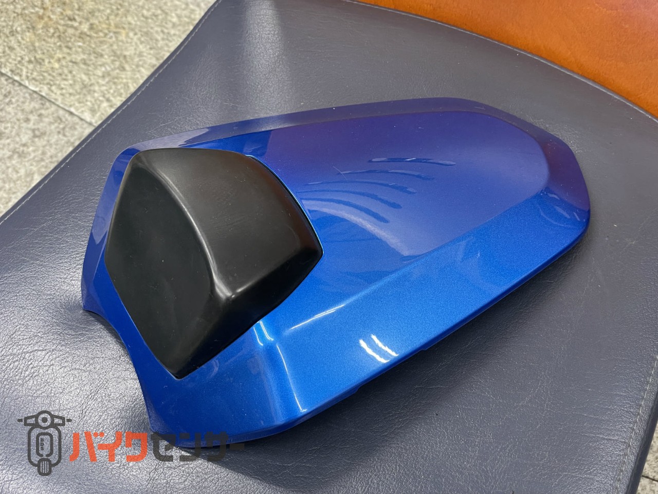 GSX-R125 GSX-S125 シングルシートカウル ピリオンシートカバー