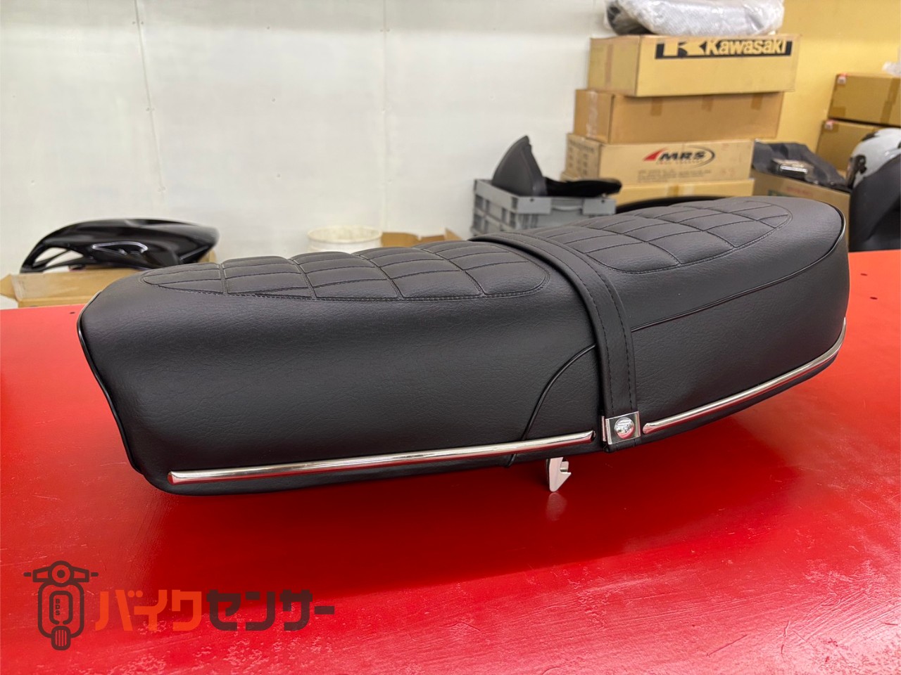 HONDA CB750 K1 純正シート 新品 P007575| BDSバイクセンサー