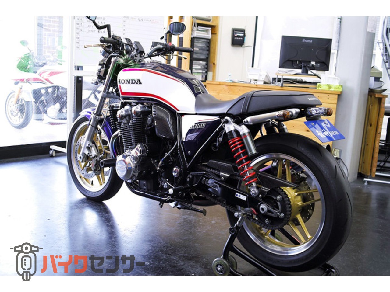 CB1100用 リアフェンダーレス／LEDテールランプセット（LEDナンバー灯