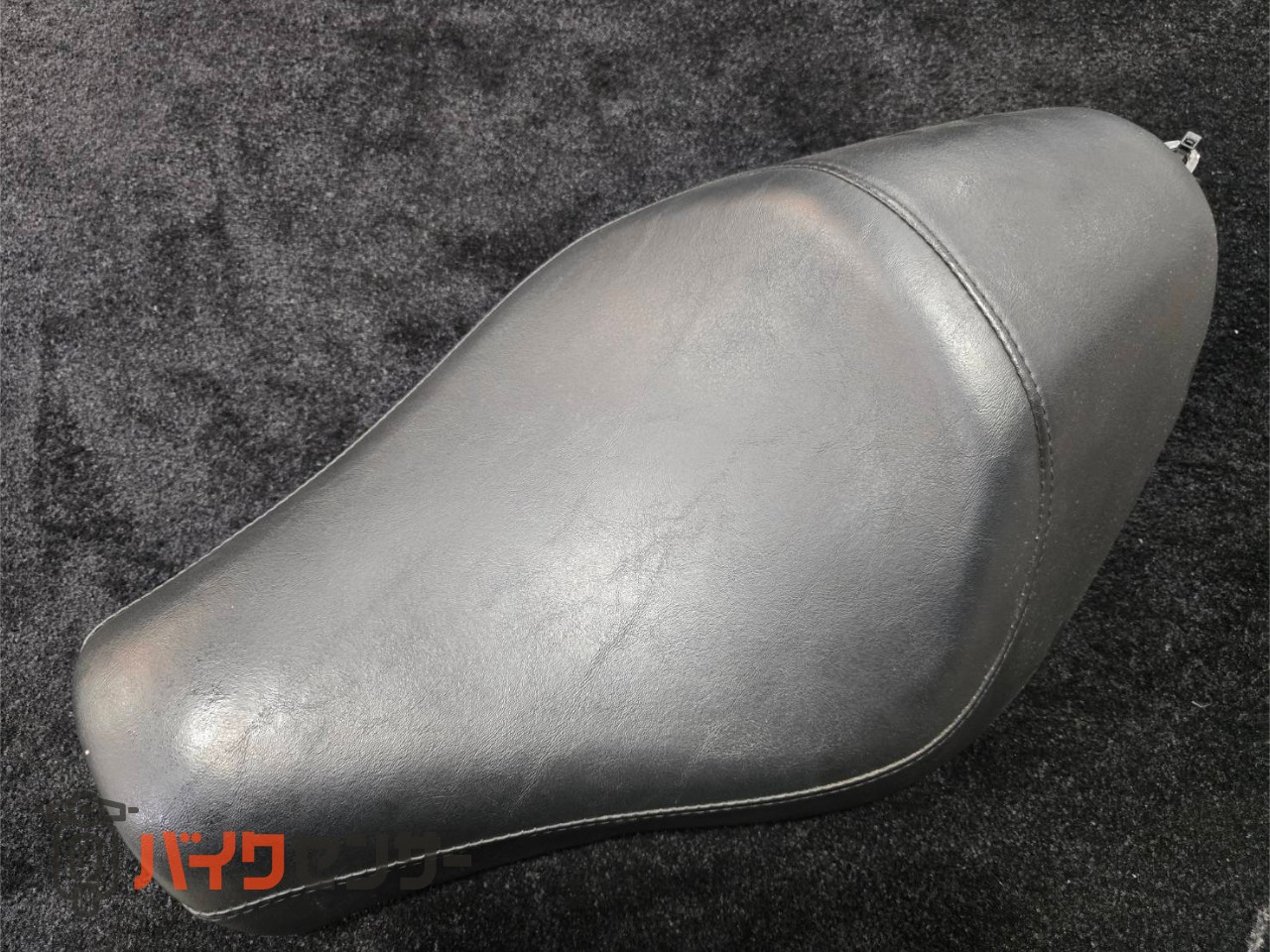 HD 純正ソロシート XL883N P007797| BDSバイクセンサー