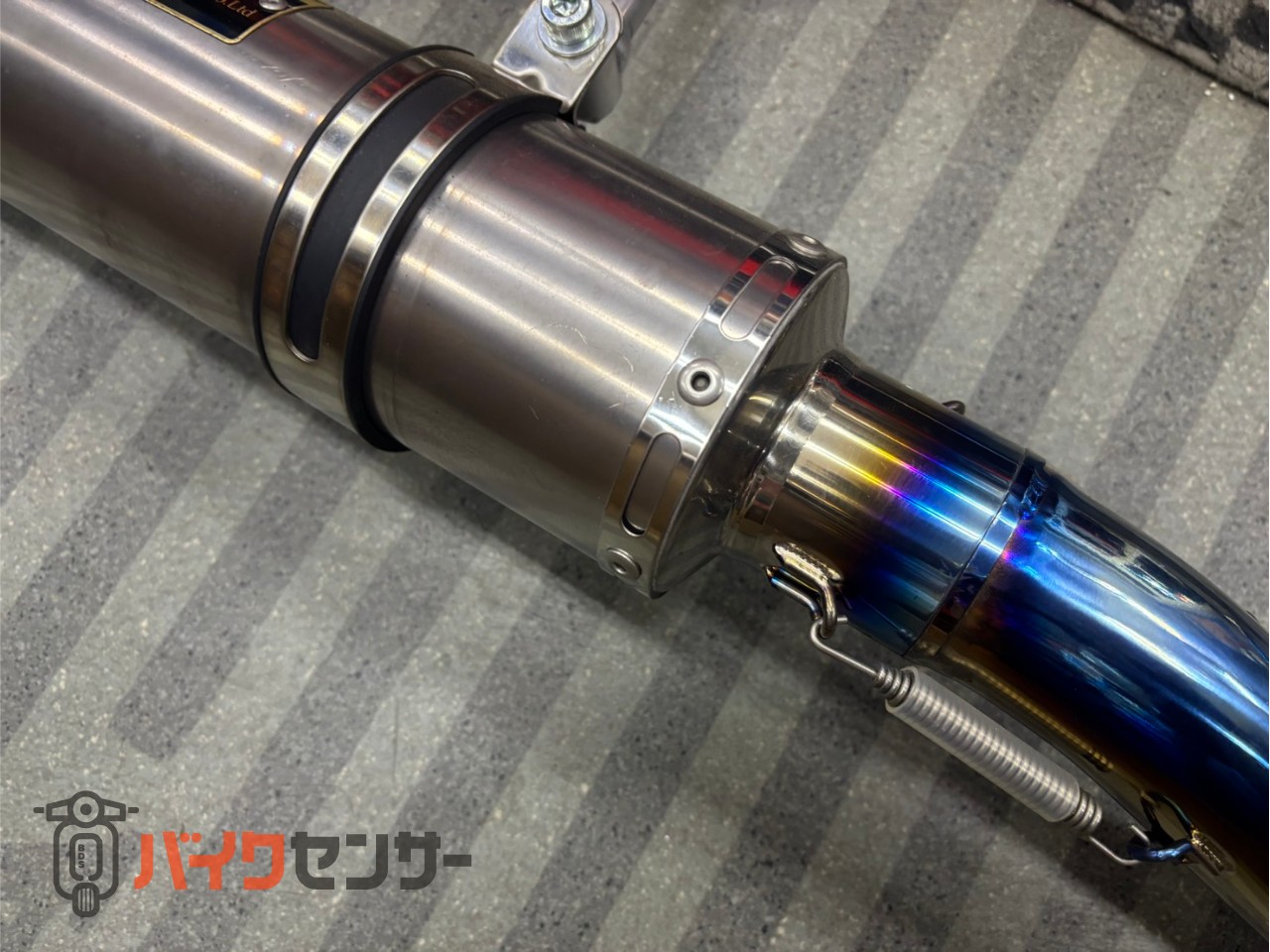 XR100モタード用 オーバーマフラー P009112| BDSバイクセンサー