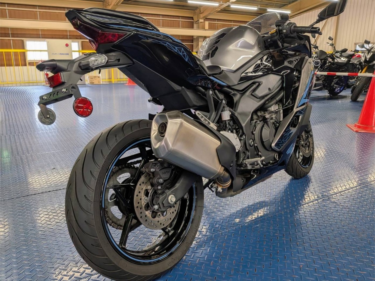 ☆ZX-25R☆メタリックファントムシルバー☆| BDSバイクセンサー