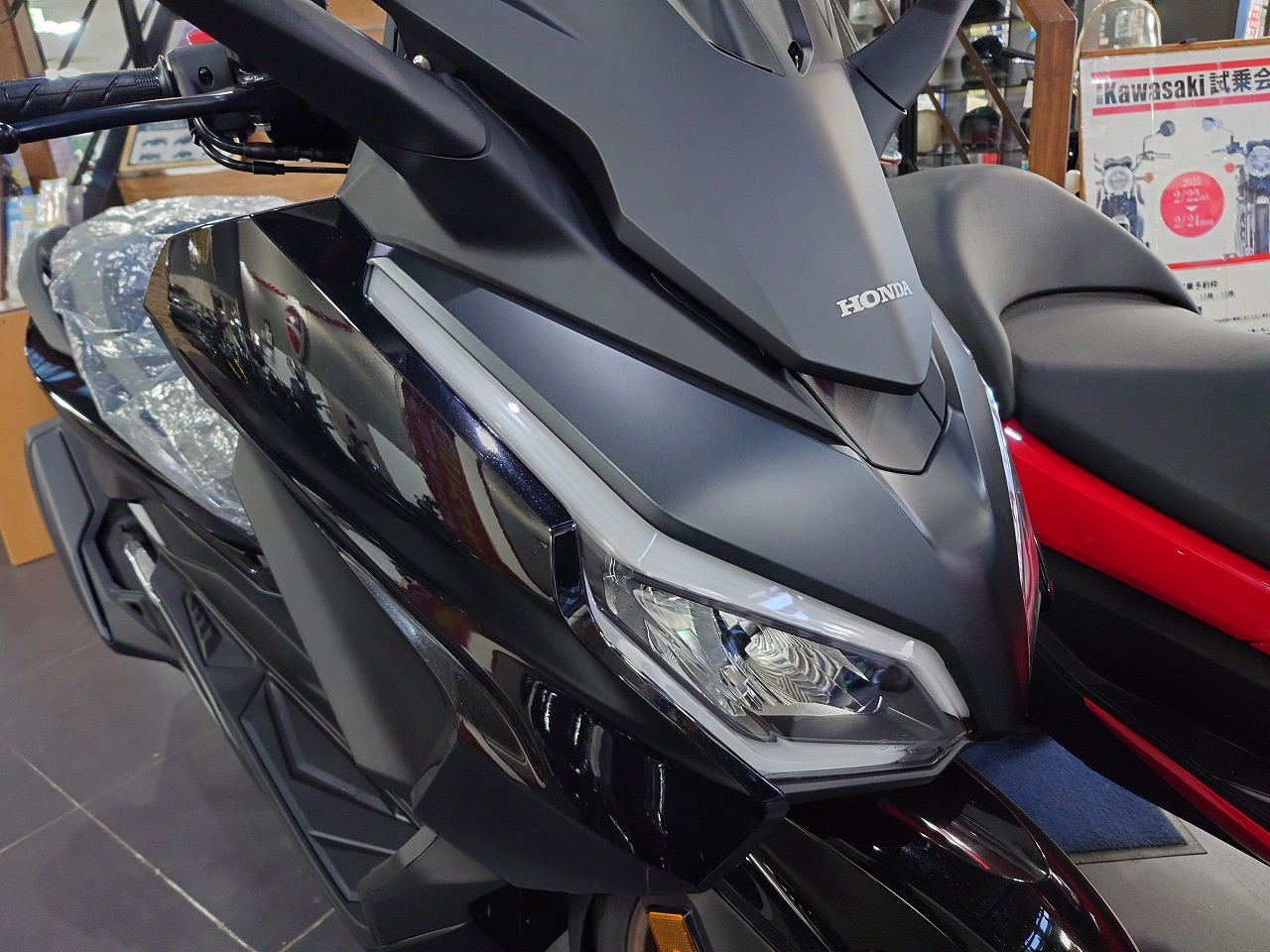 HONDA フォルツァ新/旧比較してみました！！| BDSバイクセンサー