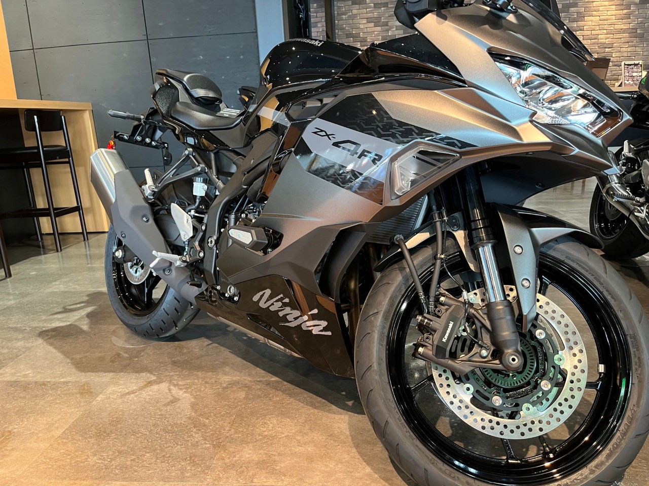 ZX-4Rご案内可能となっております| BDSバイクセンサー