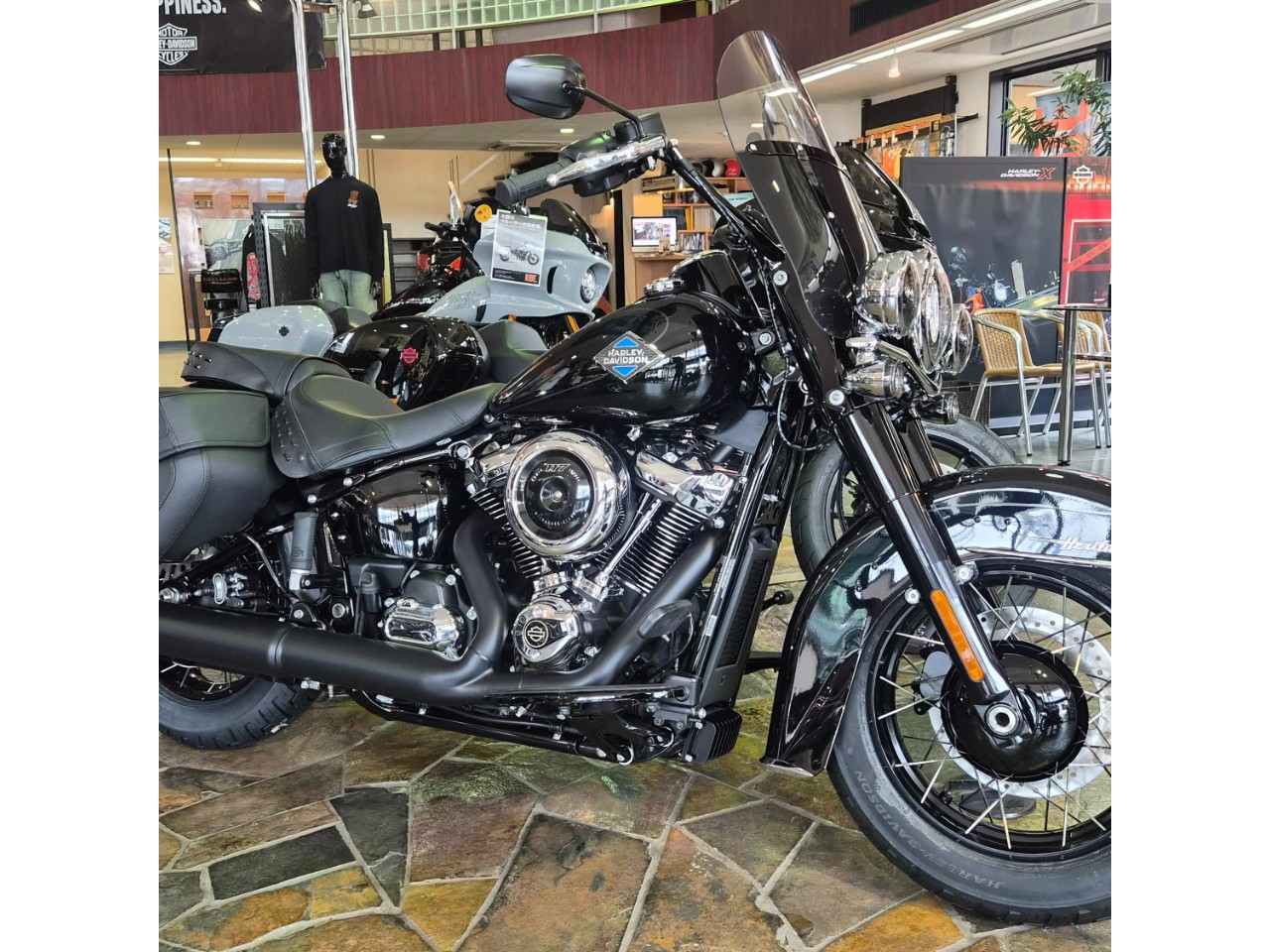 FLHC ヘリテイジクラシック（ブラック）が入荷しました| BDSバイクセンサー