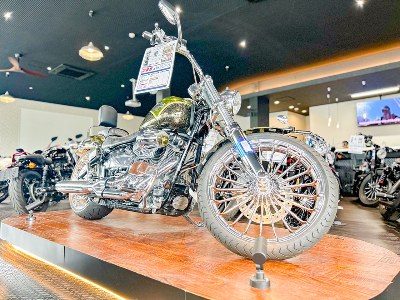 ハーレー・ダビッドソン浜松 第2ショールーム| BDSバイクセンサー