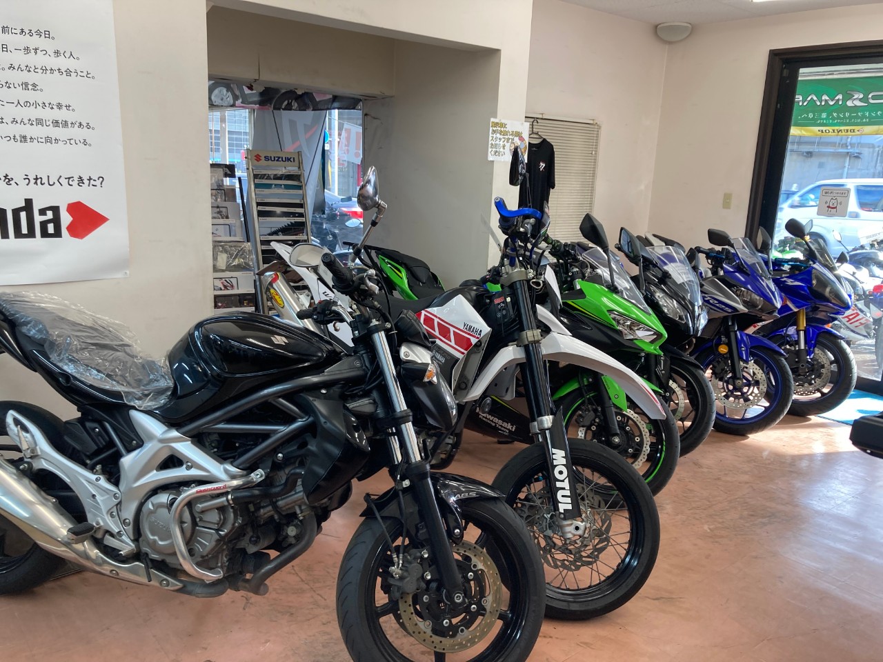 カワサキ Ninja ZX-10R ABS・ETC・クイックシフタ・スライダー