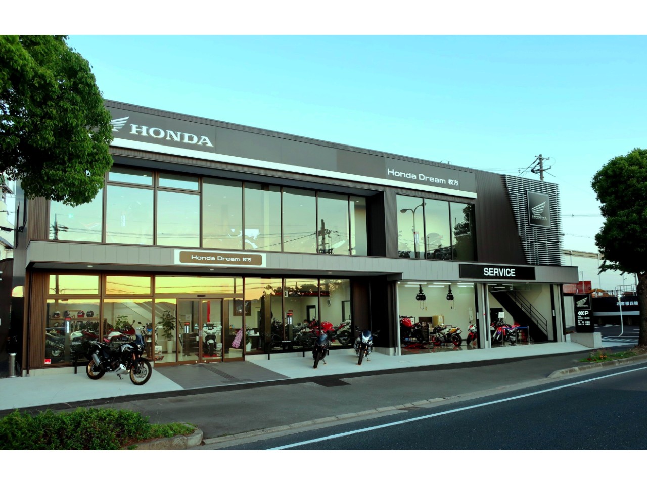 Honda Dream 枚方【ホンダドリーム枚方】の外観