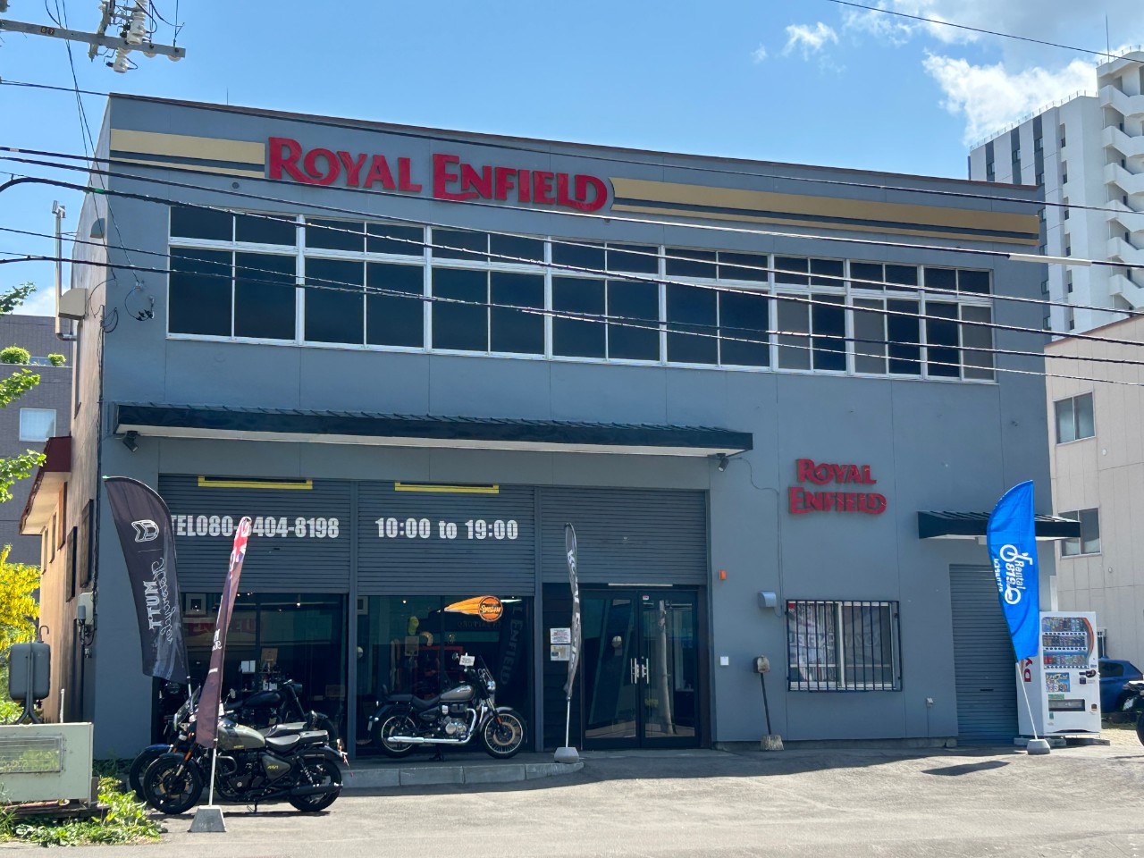 ロイヤルエンフィールド札幌・MUTT札幌の外観