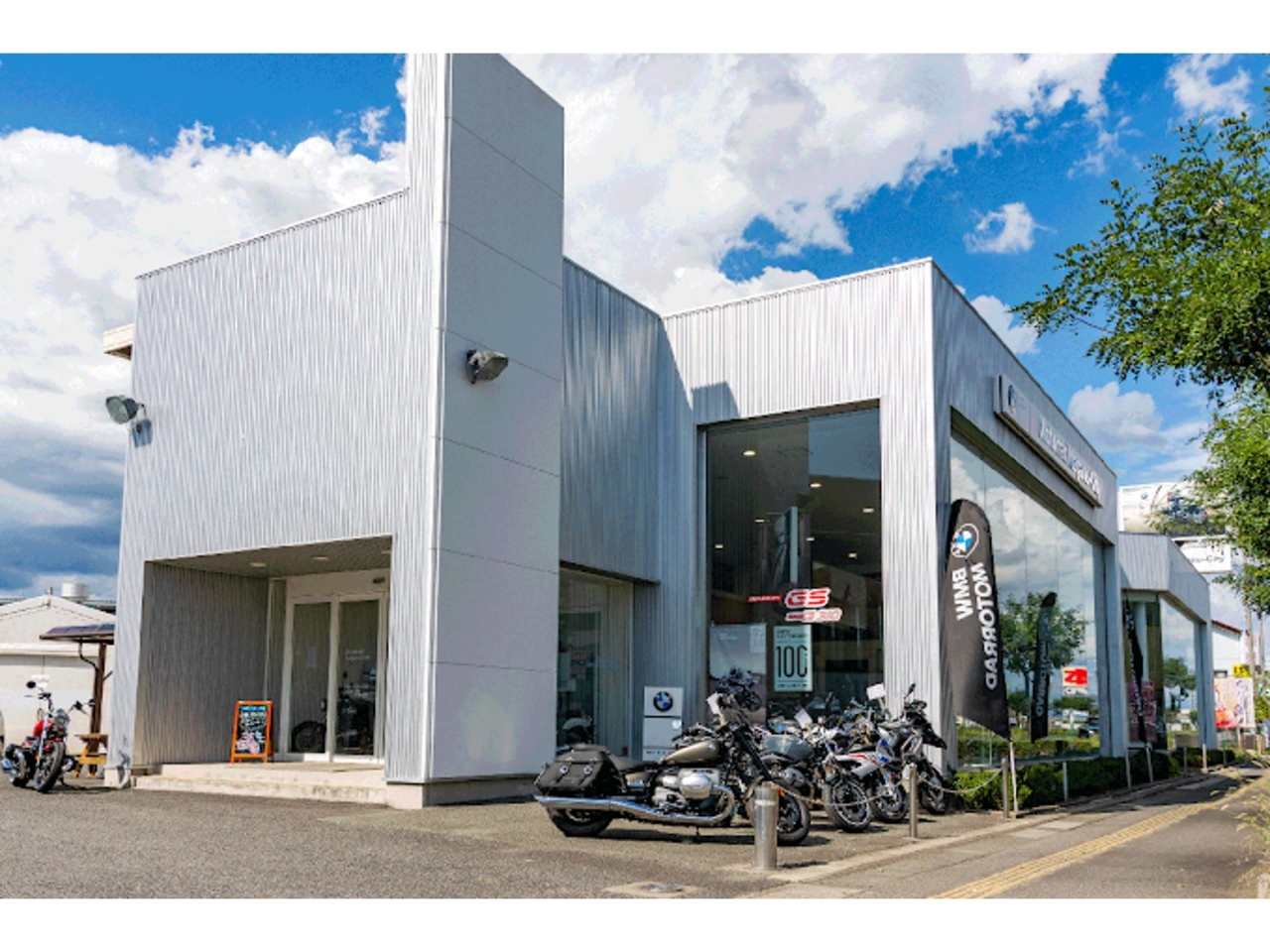 BMW Motorrad Nagano-Cityの外観