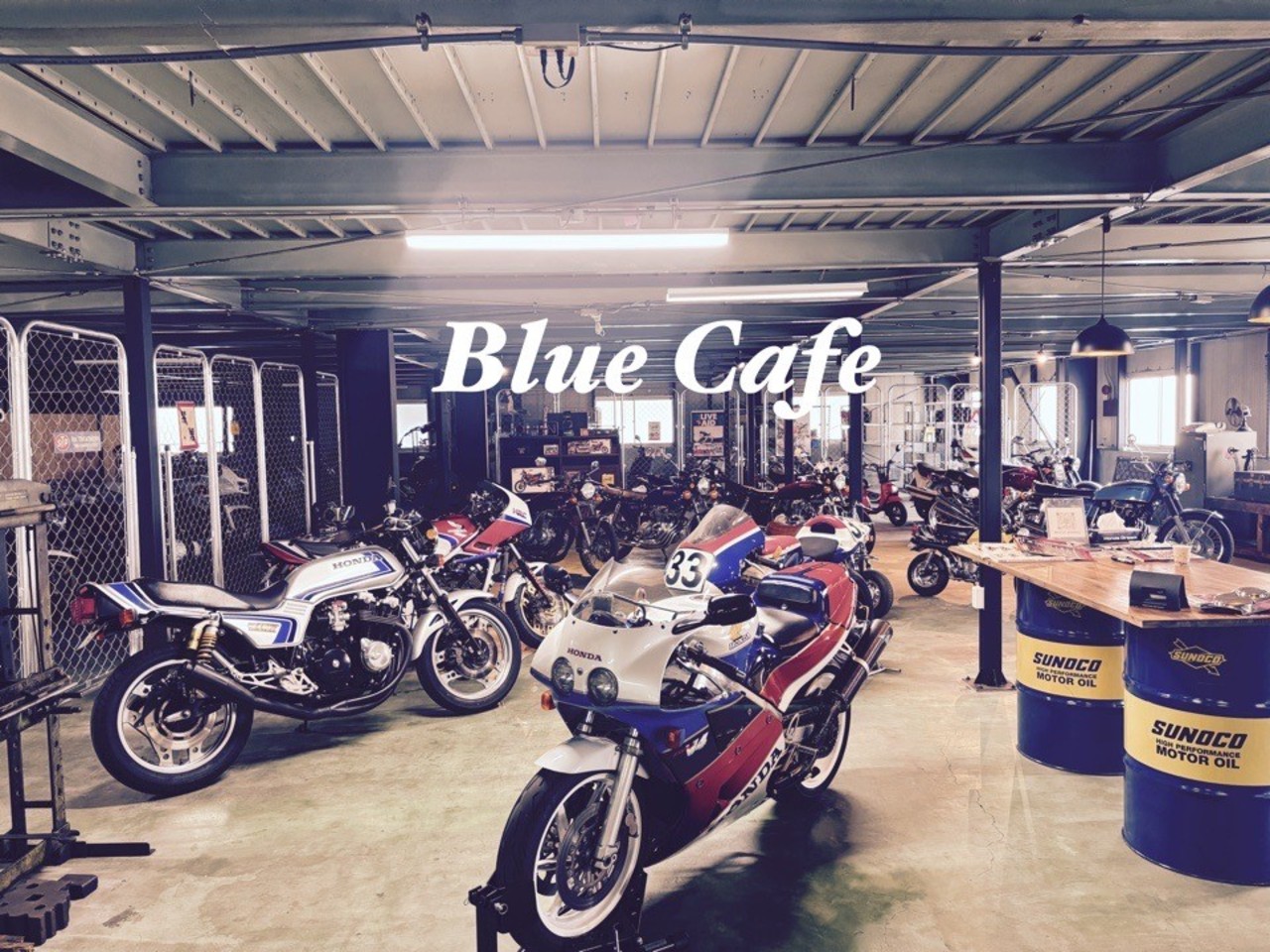 BLUE CAFE MOTOR CYCLEの外観