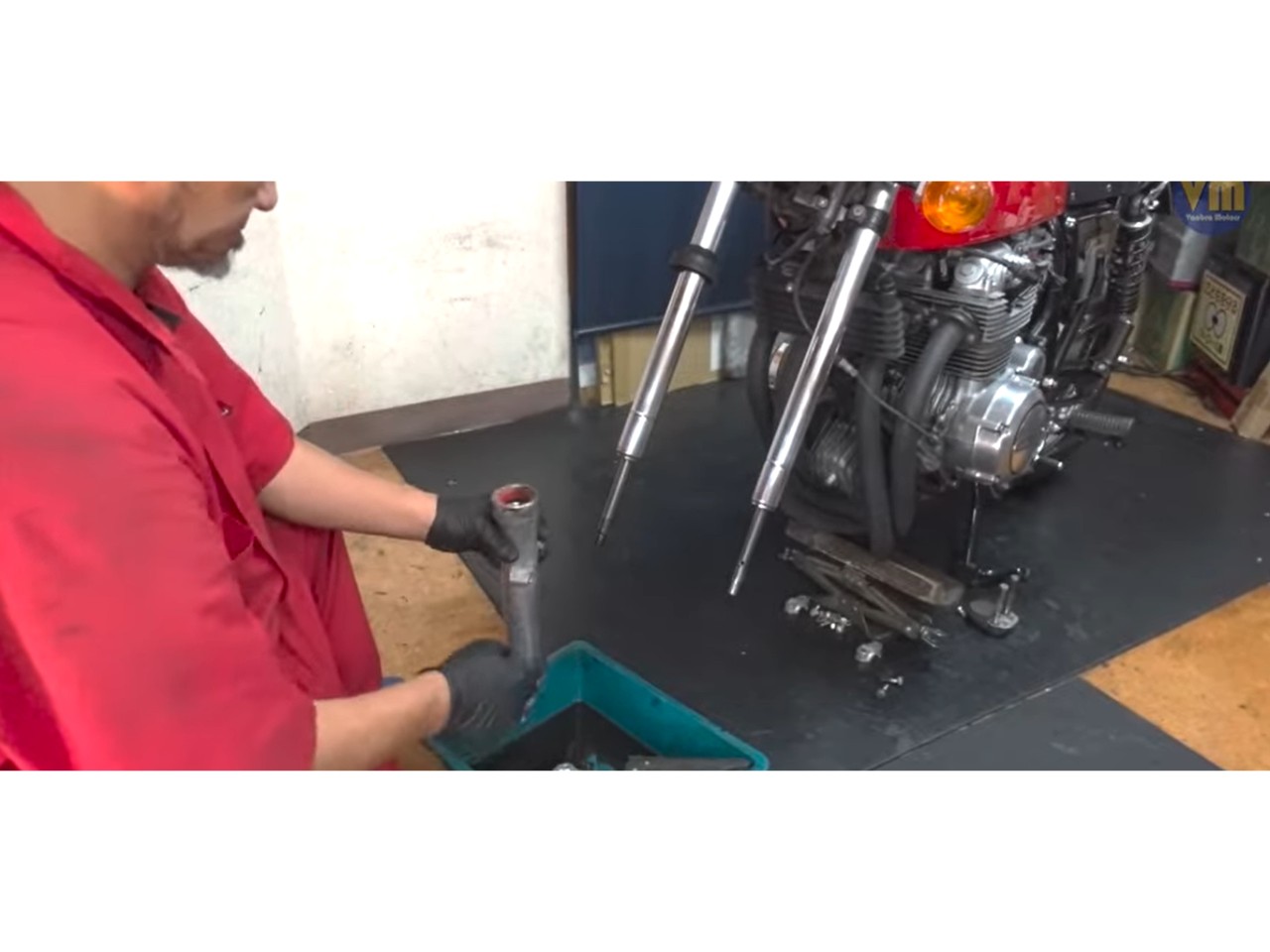CB400F CB350four純正フロントフォーク　OH済 maxresdefault.jpg