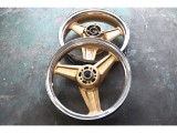 カワサキ純正 ゼファー750 前後 F R ホイール セット レストア 塗装用 Kawasaki ゼファー750 純正ホイール 塗装後未使用美品 - メルカリ