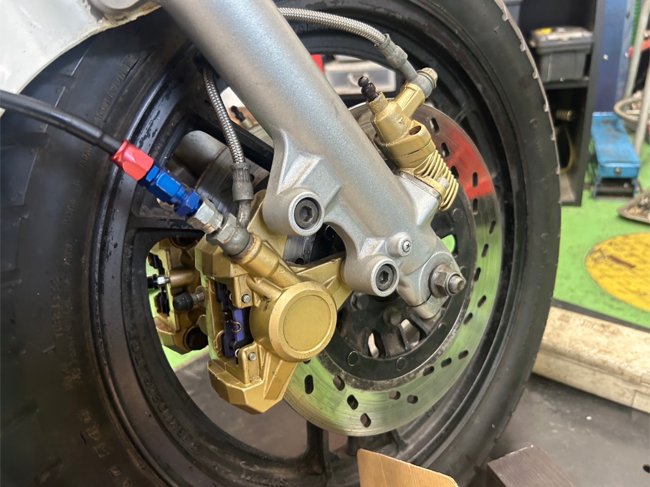キャプション