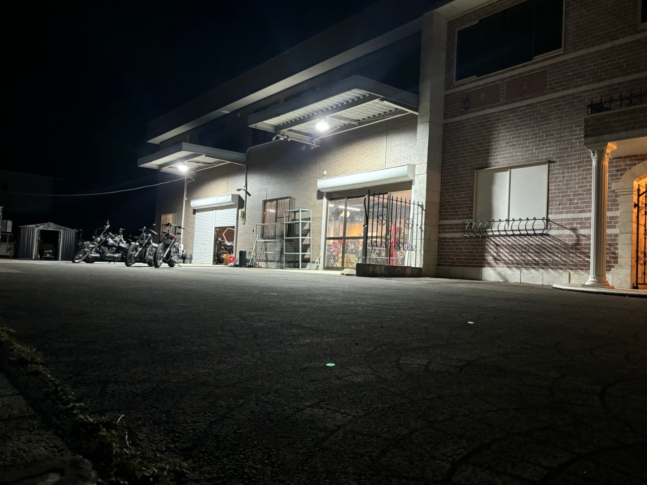 Custom Bike Shop Heart‐Beatの外観