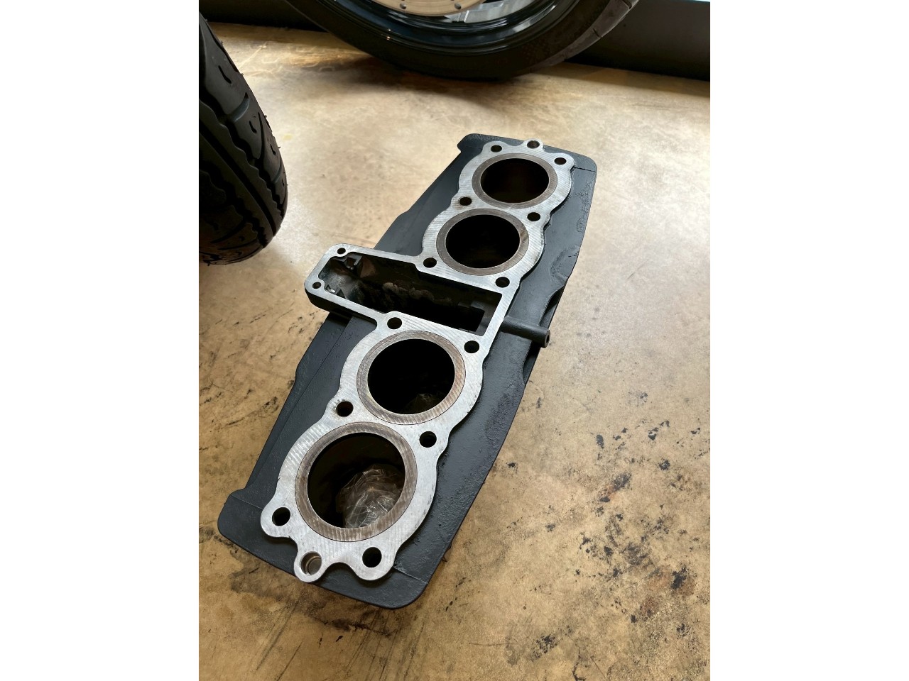 新品 ホンダ CB750 カムチェーンテンションナー ホンダ CB750K CB750F カムチェーンテンショナー 在庫有 即納