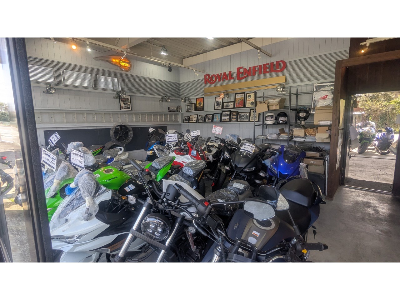 ロイヤルエンフィールド BULLET650 B699296| BDSバイクセンサー