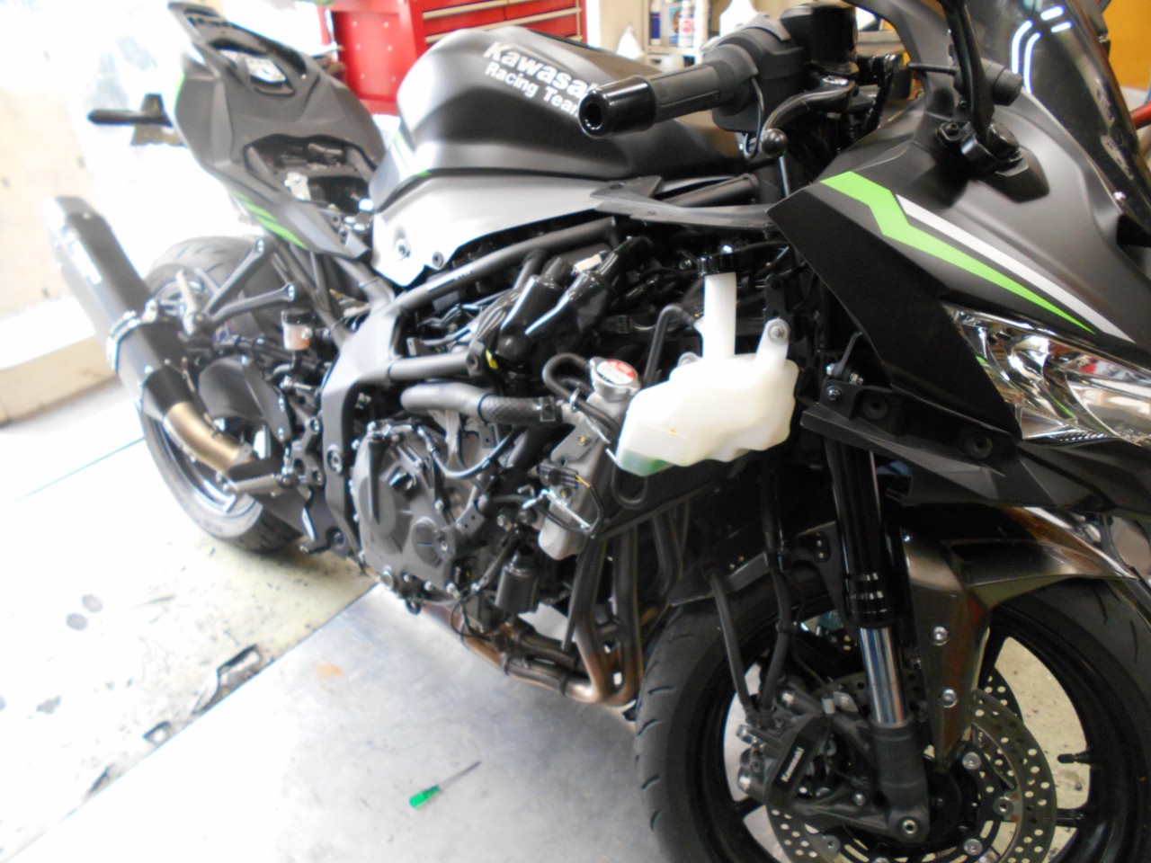 新品ベルクロート　廃盤希少ブラウン カワサキ NINJA ZX-6R 4気筒サウンドを実感してください