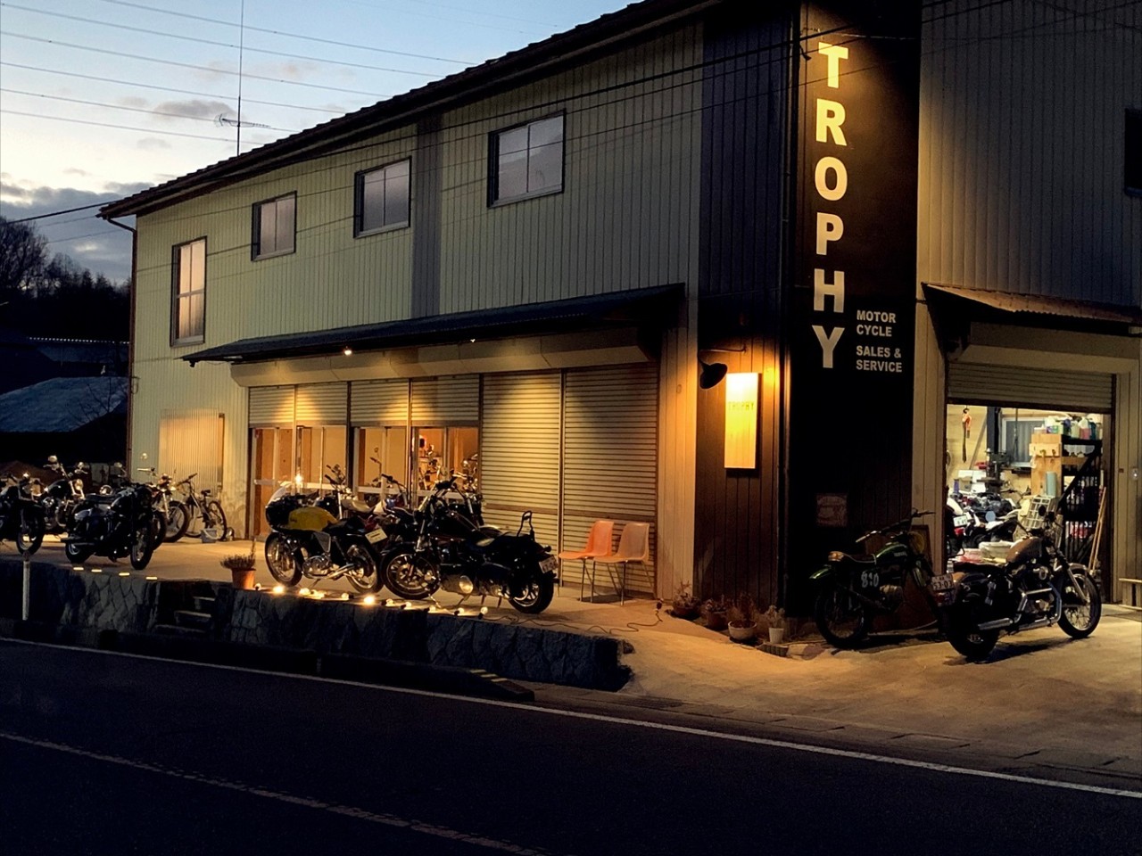 トロフィーモーターサイクルの外観