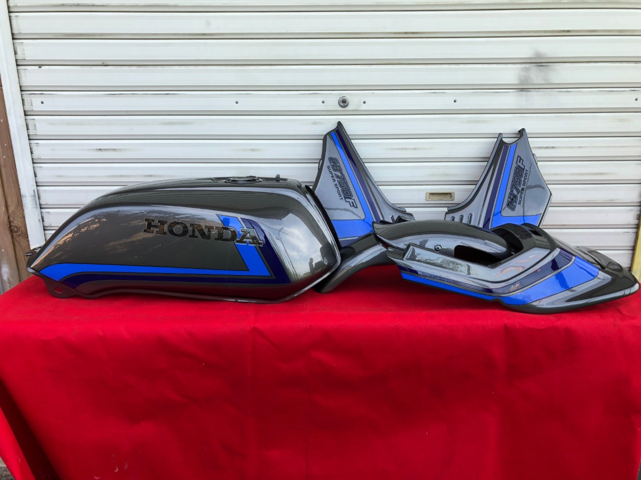 ホンダ DIO ZX 最終型キーシャッター付 純正外装フルノーマル B698094