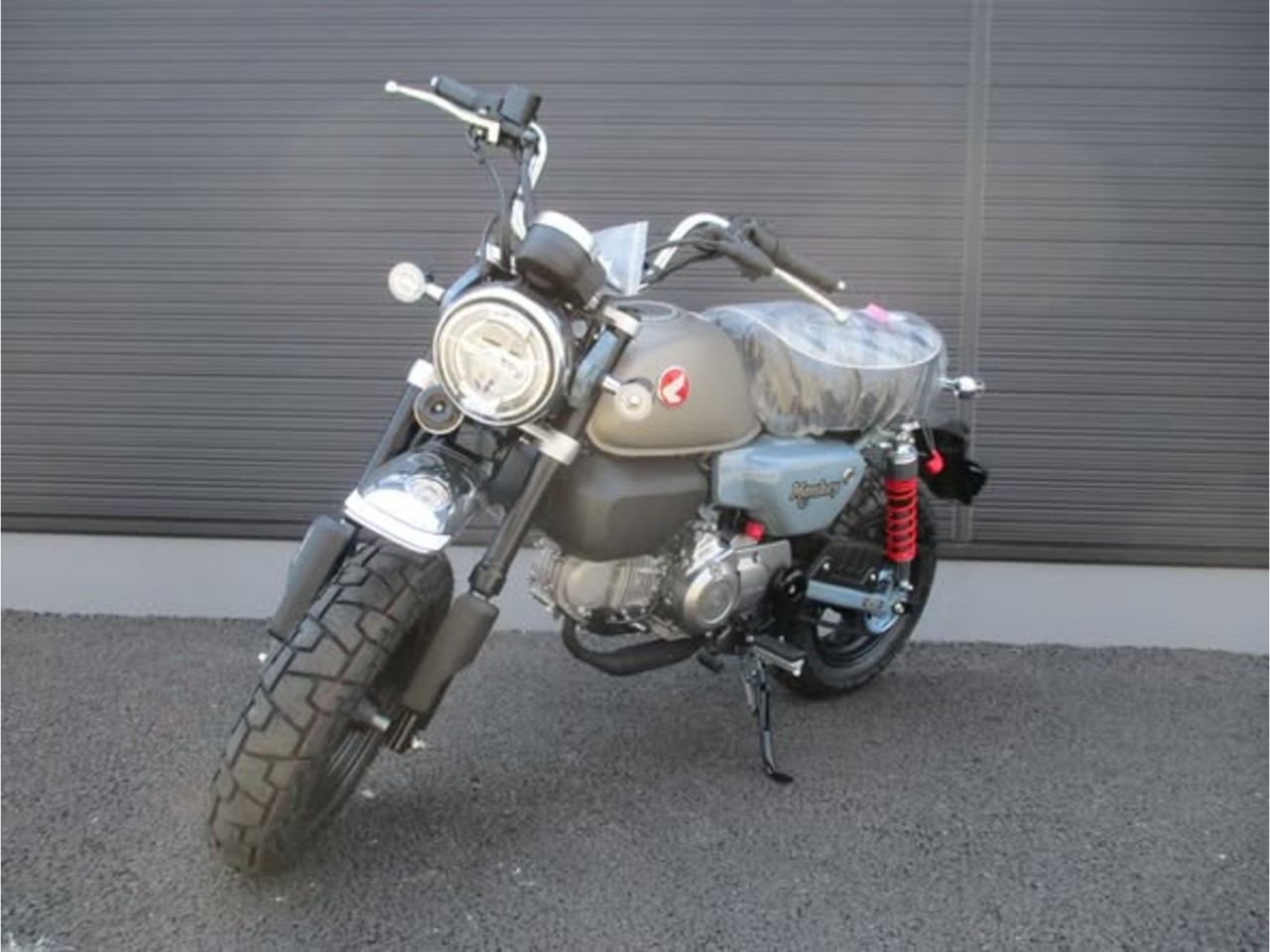入荷情報】ホンダ『モンキー125』パールカデットグレー| BDSバイクセンサー