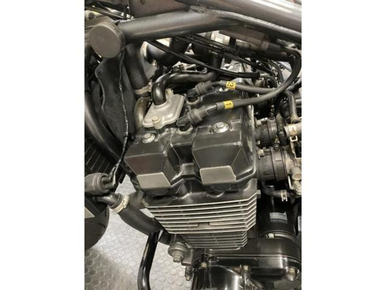 Kawasaki ZRX400 ヘッドカバーパッキン交換| BDSバイクセンサー