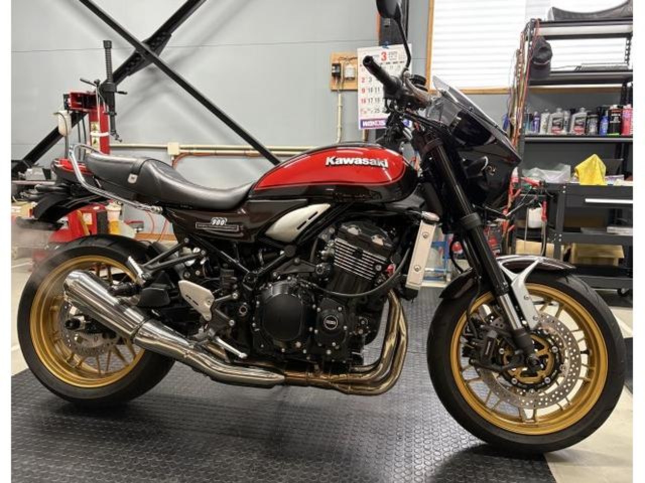 カワサキ Z900RS エンジンオイル交換| BDSバイクセンサー