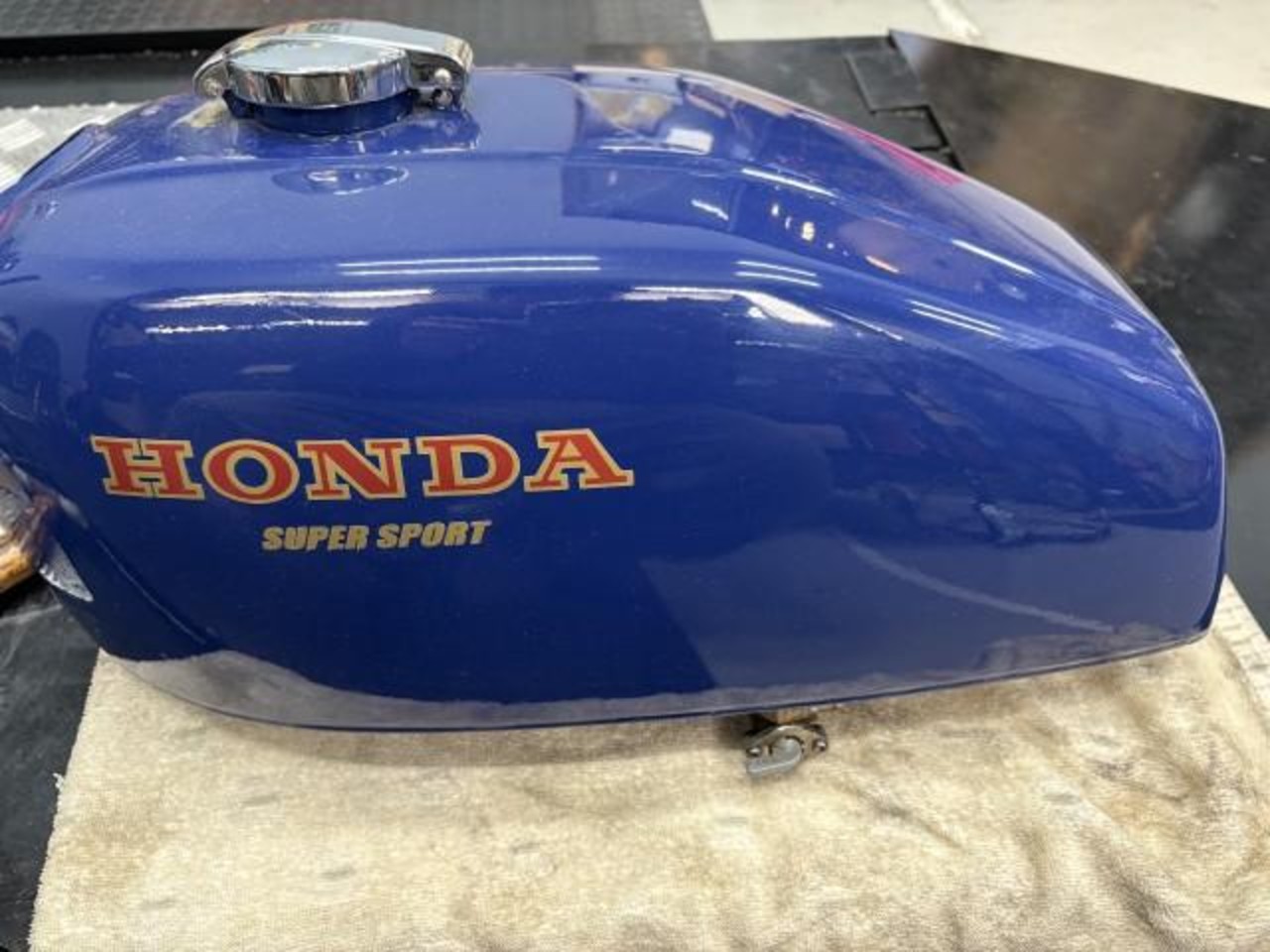 CB400Fタンク : ホンダ純正 408 2025年最新】Yahoo!オークション -cb400f 408(タンク)の中古品