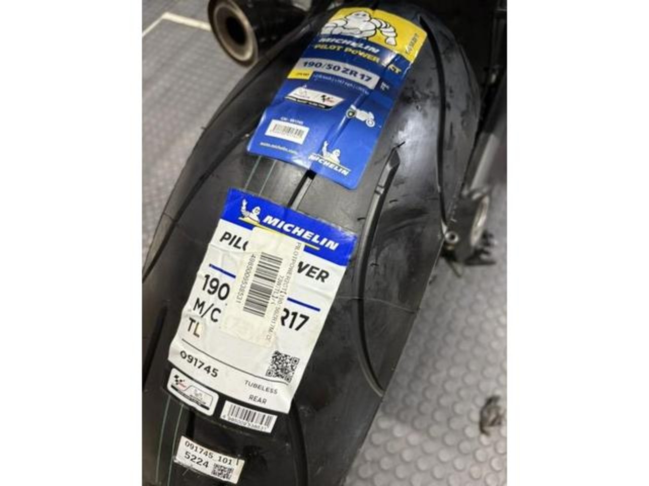 Takumi タイヤ バイク タイヤ NBS 90/90-10 BT-6023 T/L 2本 ライブディオZX