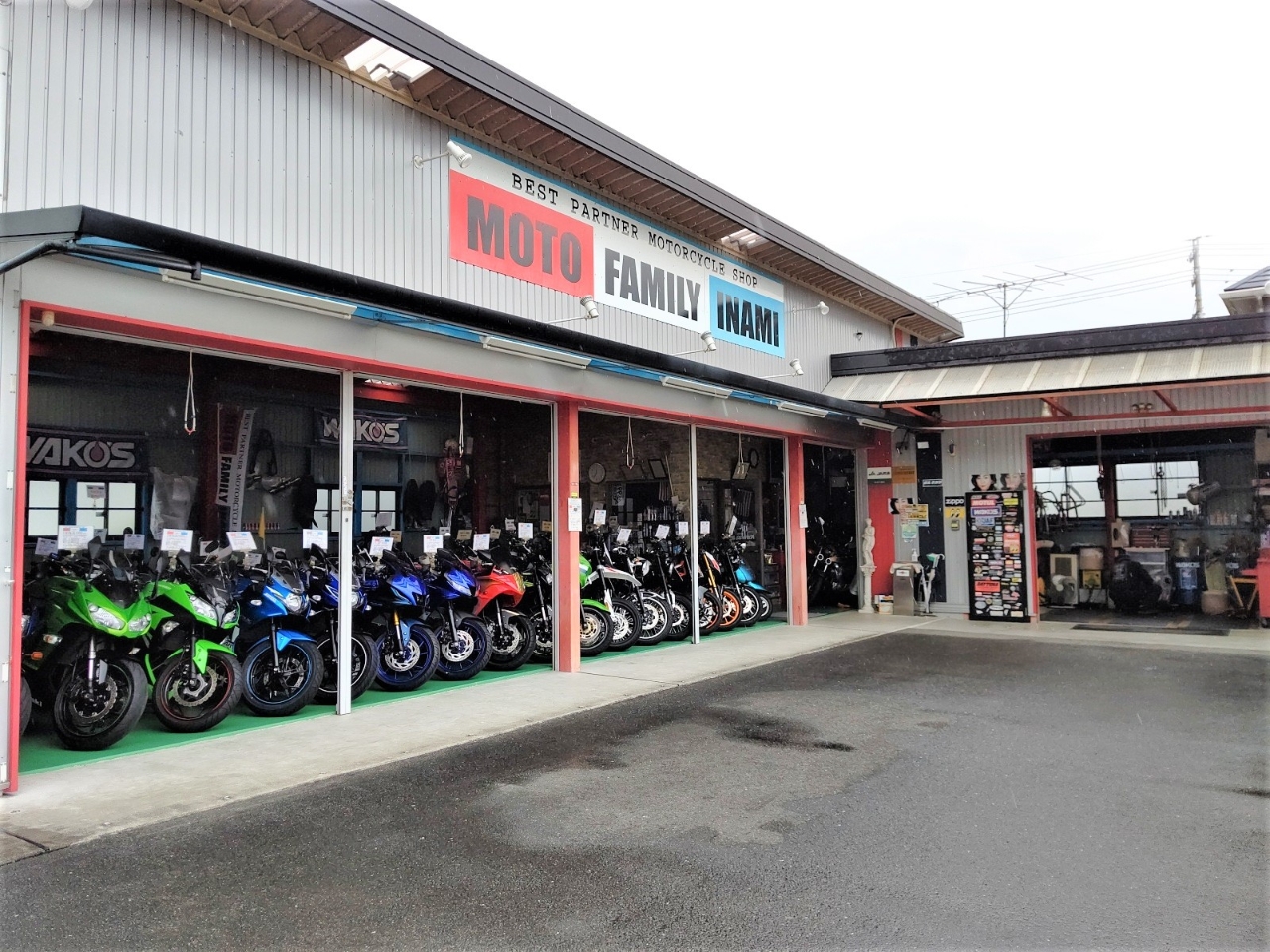 MOTO FAMILY INAMIの外観